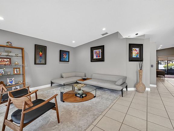 3rd image of 1603 E Harmony Lake Cir