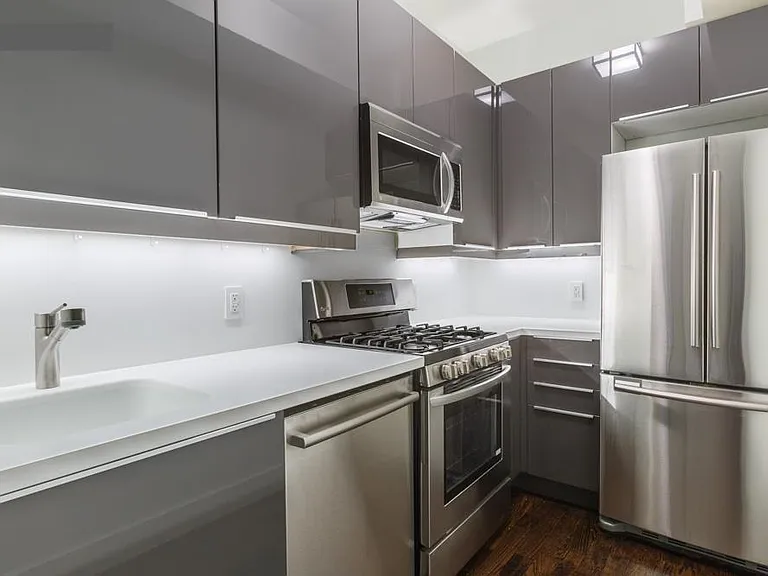 64 E 94th St #1C — Photo 3