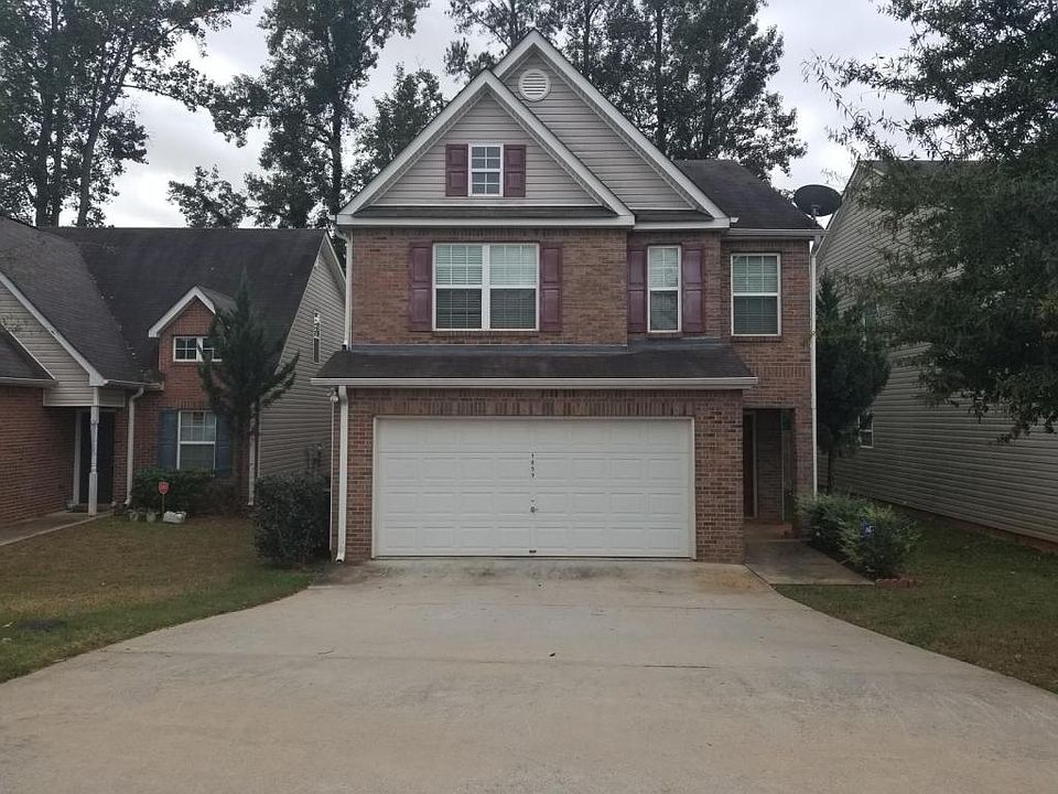 1st image of 1899 Simmons Ln