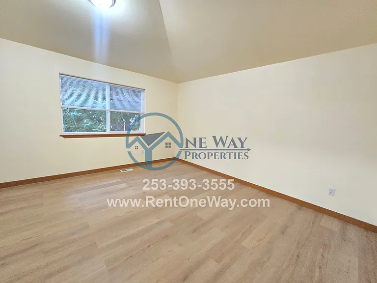 15304 88th Avenue Ct E — Photo 14