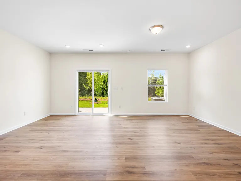 3576 Nimbell Rd — Photo 4
