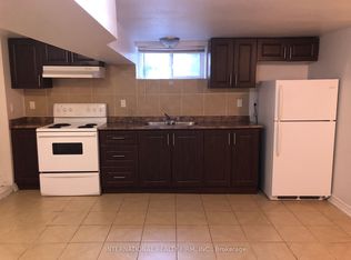 197 Dundas St E #B, Toronto, ON M5A 1Z4