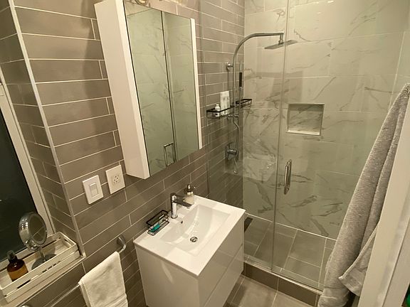 5th image of 92 Atlantic Ave APT 2