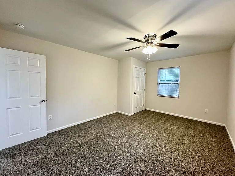 517 Aragona Blvd — Photo 19