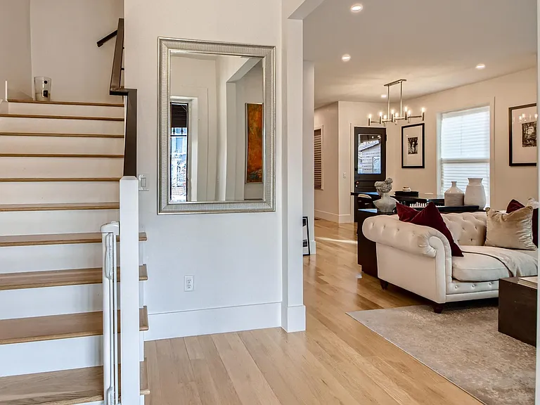 20 S Sherman St — Photo 1