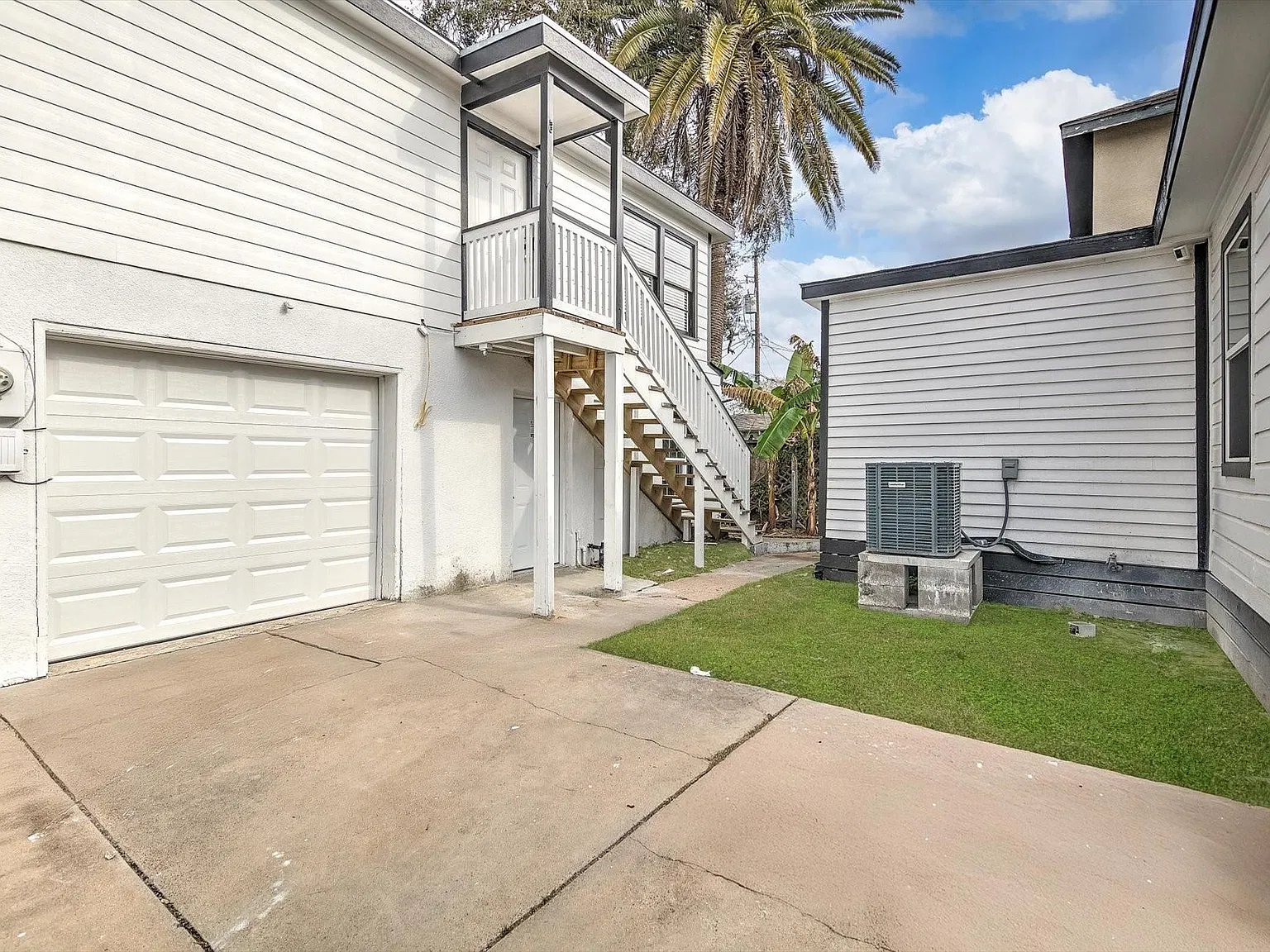 2 bed, 1.0 bath, 500 sqft, $750 — Photo 2