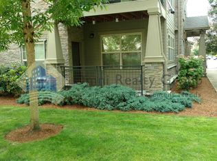 624 NE Garswood Ln, Hillsboro, OR 97006