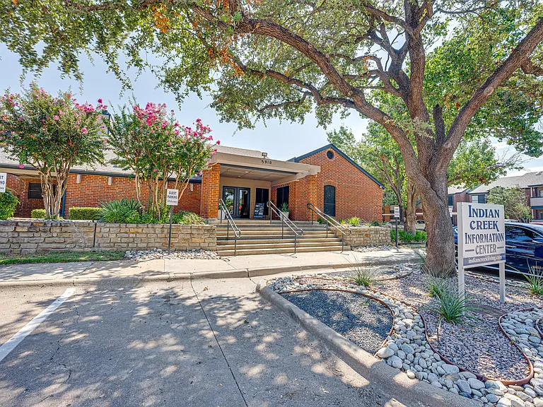Indian Creek Apartments — Photo 39
