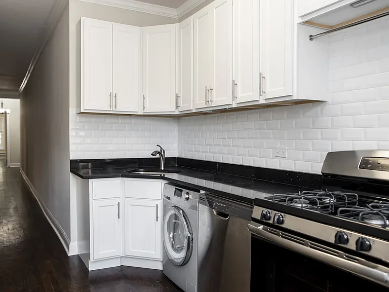 943 Judson Ave #2 — Photo 2