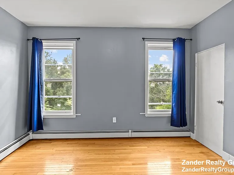 26 Alpine St #2 — Photo 7