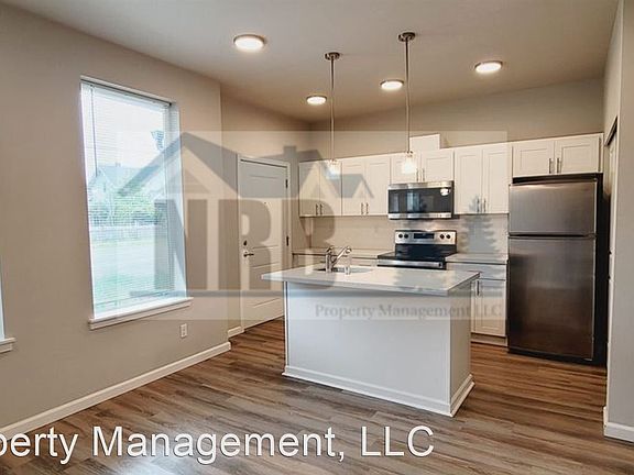 3rd image of 3616 McKinley Ave #A