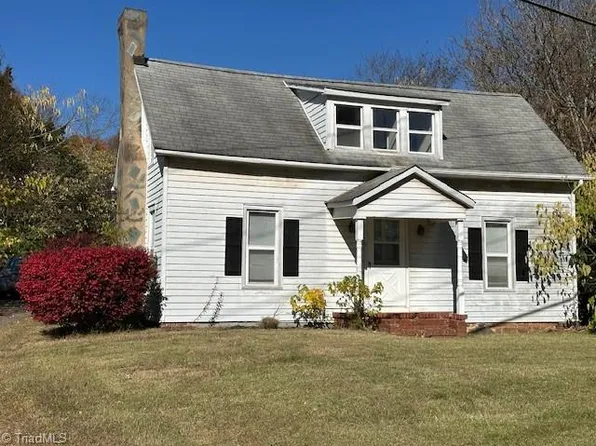 4467 Us Highway 158, Advance, NC 27006