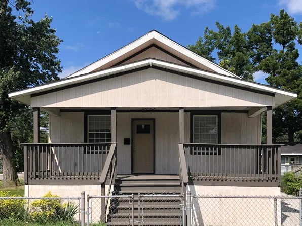 394 S Hancock St, Gary, IN 46403