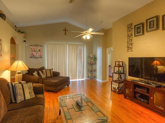 3rd image of 7507 Tower Bridge Dr