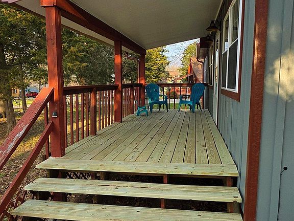 4th image of 18589 Mimosa Cir