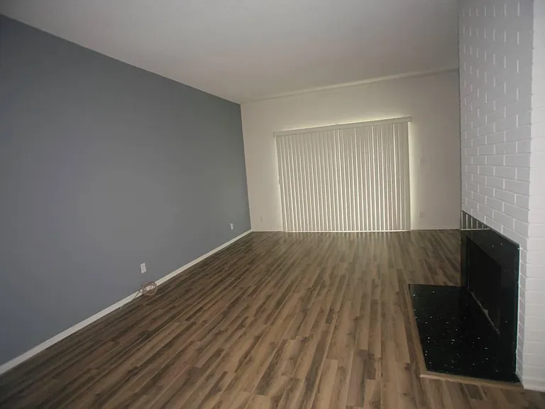 1246 Brockton Ave #9 — Photo 8