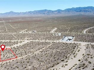 1501 E Saguaro Dr, Pahrump, NV 89060