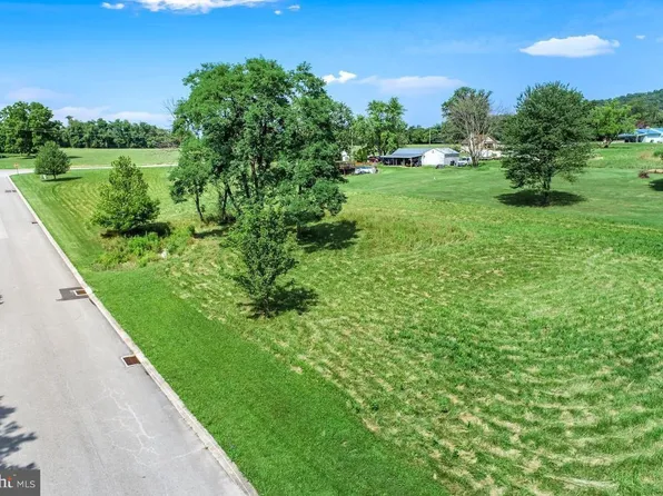 103 Chelsea Way, York, PA 17406