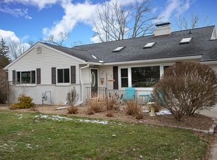 3602 Holly Dr, Elkhart, IN 46514