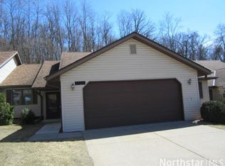 1727 Cobblestone Ct, Red Wing, MN 55066