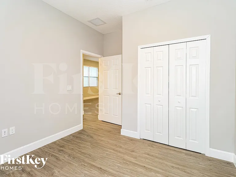 121 Dailey St SE — Photo 15