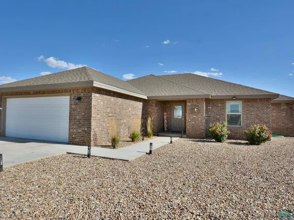 111 Crest Pointe Dr, Portales, NM 88130