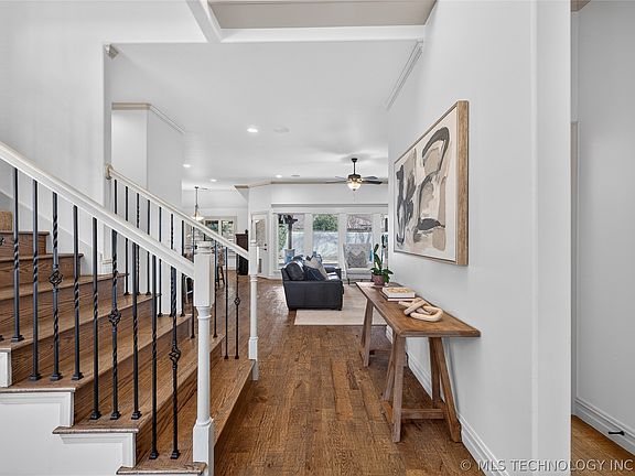 3rd image of 11813 S New Haven Ave