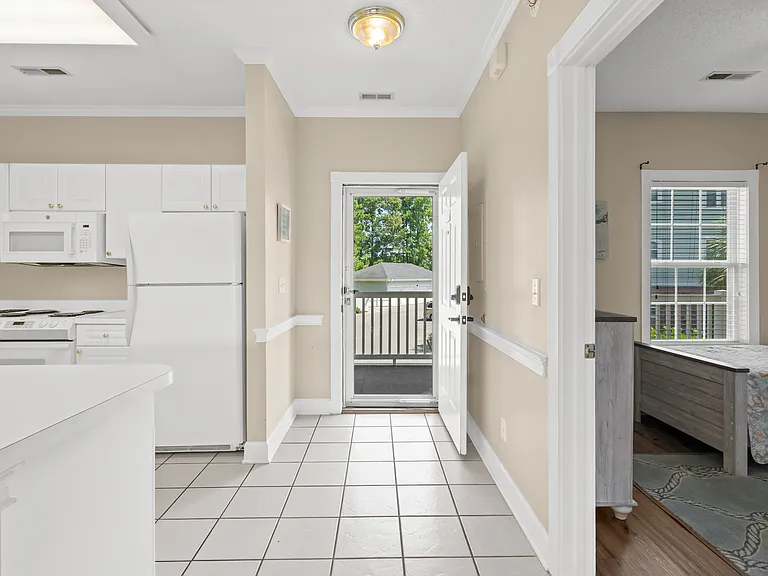 1512 Lanterns Rest Rd #204 — Photo 6