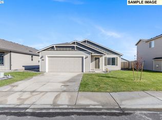 912 E Maple Brook Ave, Hermiston, OR 97838
