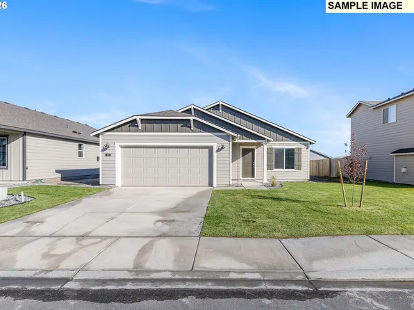 912 E Maple Brook Ave, Hermiston, OR 97838
