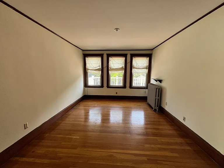 7 Roseway St #2 — Photo 3