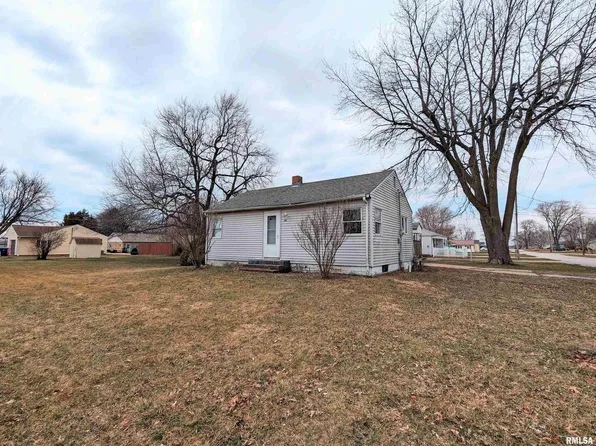 501 SW 8th Ave, Aledo, IL 61231