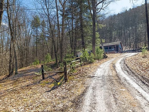2nd image of 169 Horton Hollow Ln