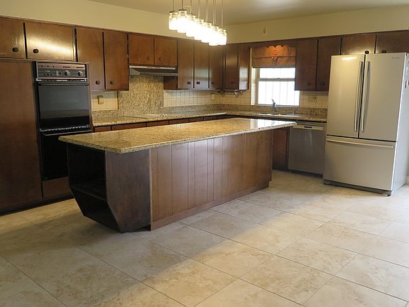 2nd image of 4563 E Emelita Ave
