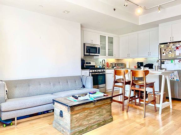 2nd image of 1677 Lexington Ave APT 7A