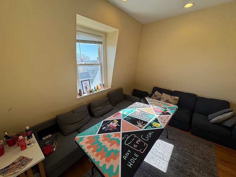 208-210 Holland St #2A — Photo 22