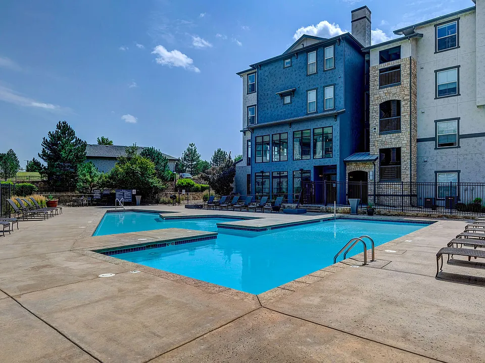 Avana on the Platte