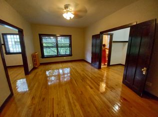 4027 W Irving Park Rd APT 318, Chicago, IL 60641