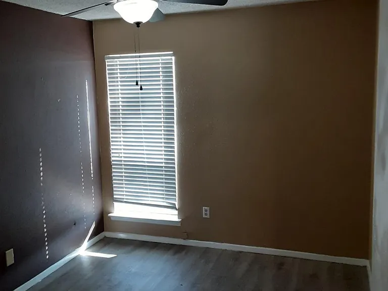 2019 Deerfield Dr — Photo 4