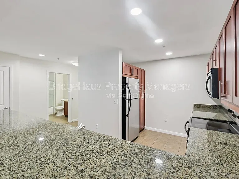 206 Park Blvd #307 — Photo 14