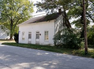 520 E McKinley St, Belleville, IL