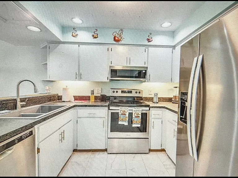 1284 Cypress Cove Ct — Photo 1