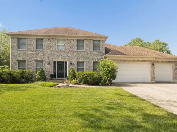 756 Pembridge Pl, Sugar Grove, IL 60554