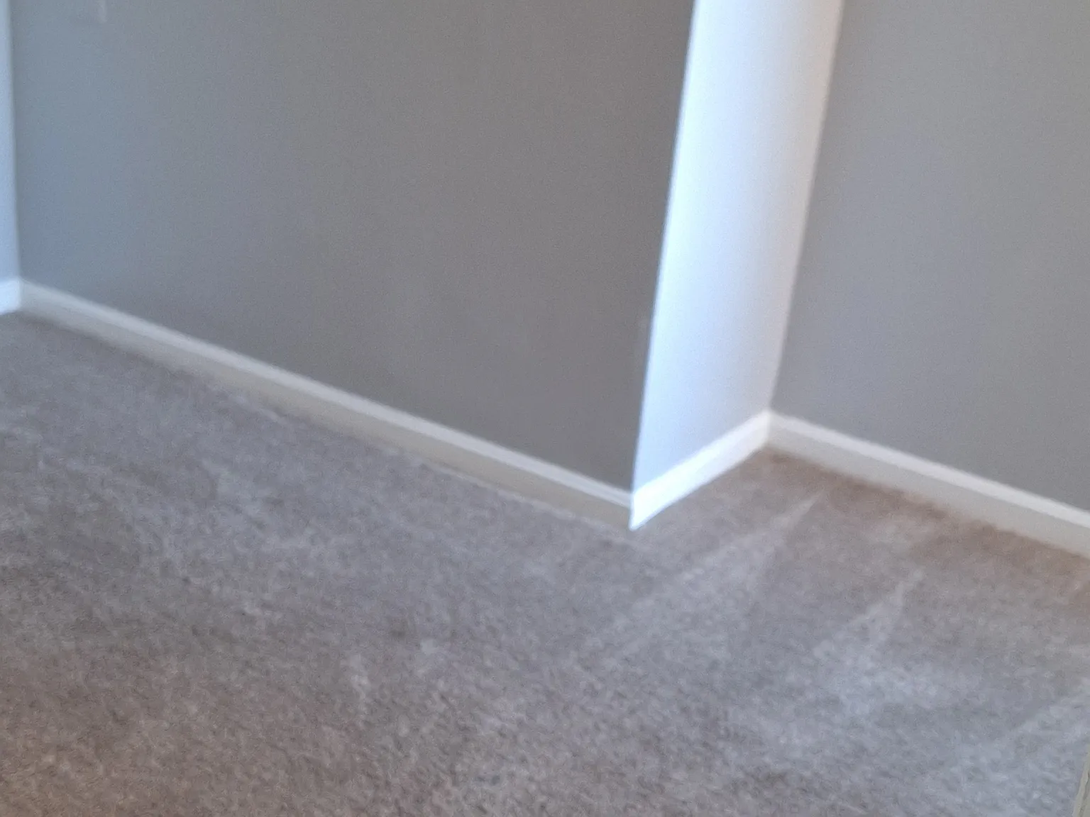 2 bed, 800 sqft, $850 — Photo 1