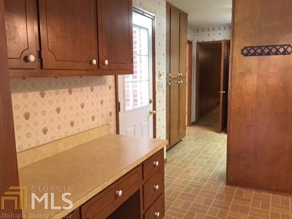 5th image of 4429 John Dr