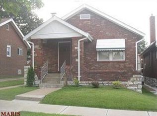 5960 Park Ln, Saint Louis, MO