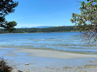 421 Mumby Rd, Nordland, WA 98358