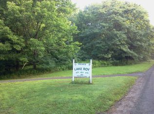 Lake Roy Rd, New Milford, PA 18834