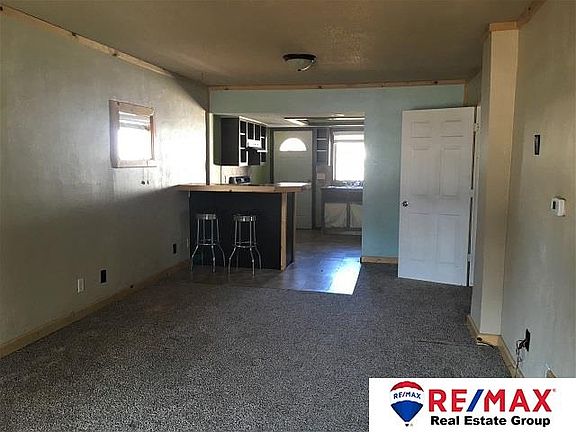 5th image of 1710 Avenue E