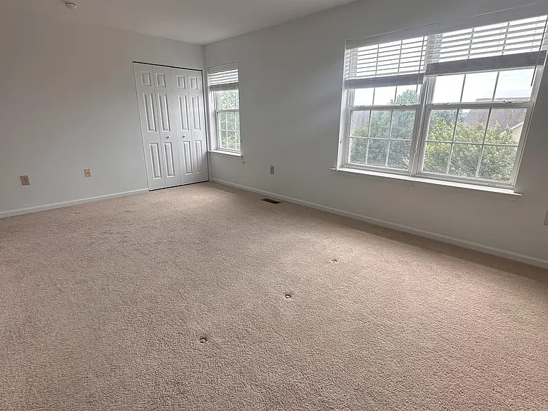 1051 Balley Dr — Photo 10
